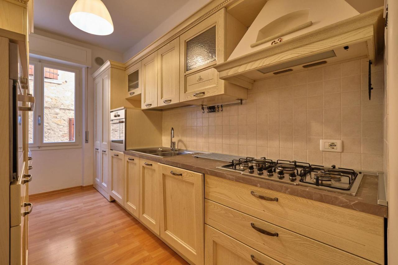 Apartmentsgarda - Residenza Dei Navigatori Torri Del Benaco Ngoại thất bức ảnh