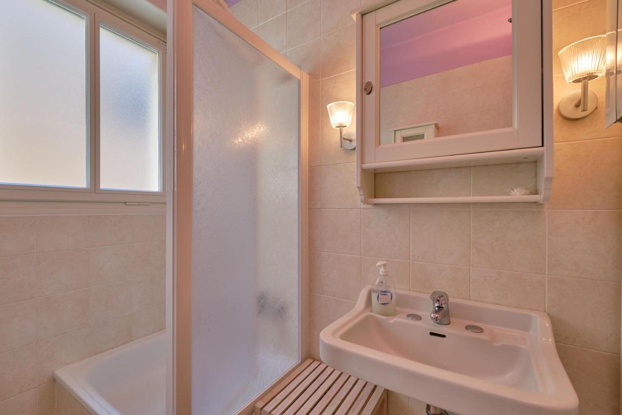 Apartmentsgarda - Residenza Dei Navigatori Torri Del Benaco Ngoại thất bức ảnh