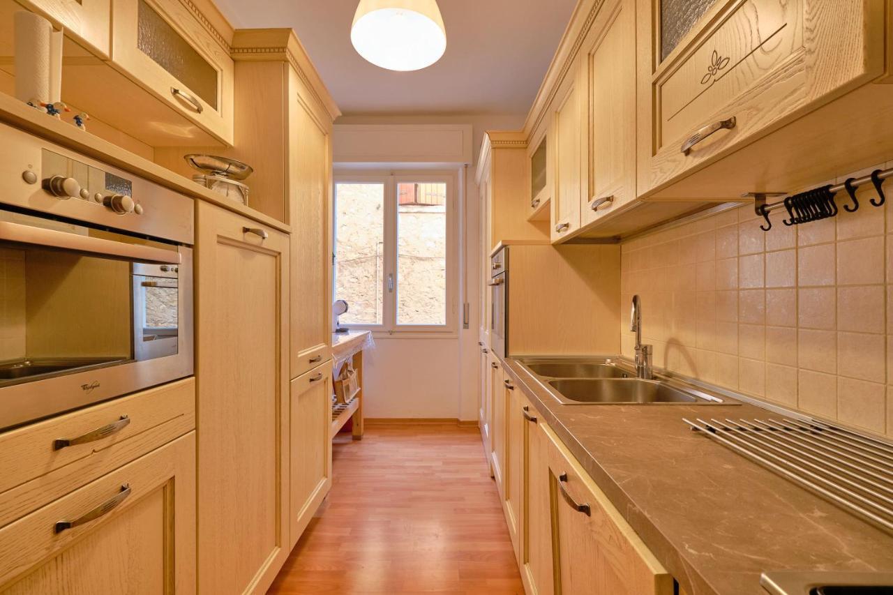 Apartmentsgarda - Residenza Dei Navigatori Torri Del Benaco Ngoại thất bức ảnh